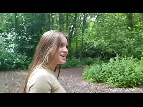 ❤️ Ech hunn dem Evelina virgeschloen datt mir op enger ëffentlecher Plaz fécken! Si sot jo. Dunn hunn ech hatt an den Arsch gefickt an an hirem Mond kum. Dunn huet si sech selwer gepisst. ❤ Porno fb bei eis ❌❤