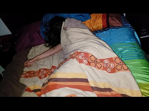 ❤️ Stiefson beréiert seng jonk Stéifmamm wärend hatt schléift. ❤ Porno fb bei eis ❌❤